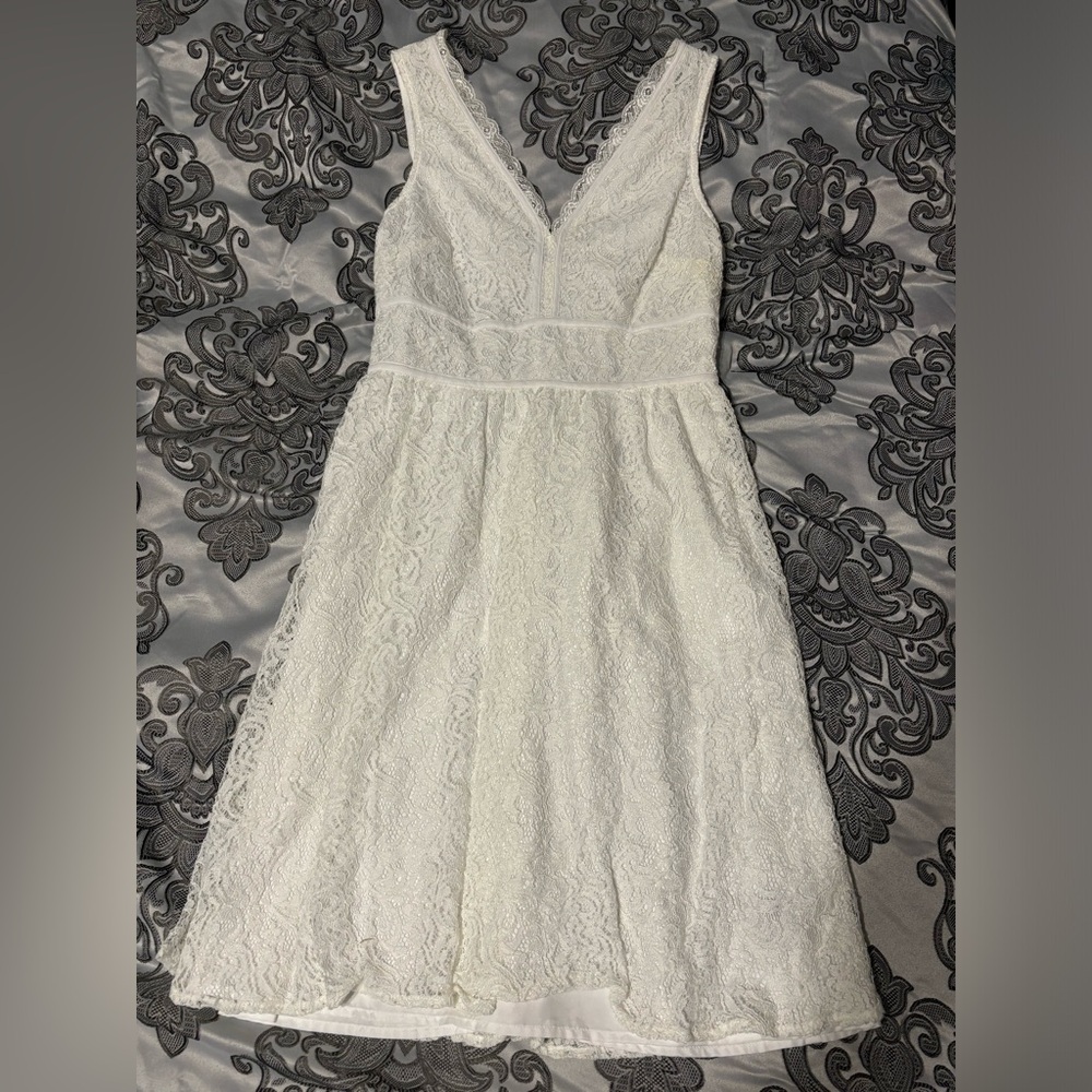 Nicole by Nicole Miller White Lace Knee-Length Formal Dress